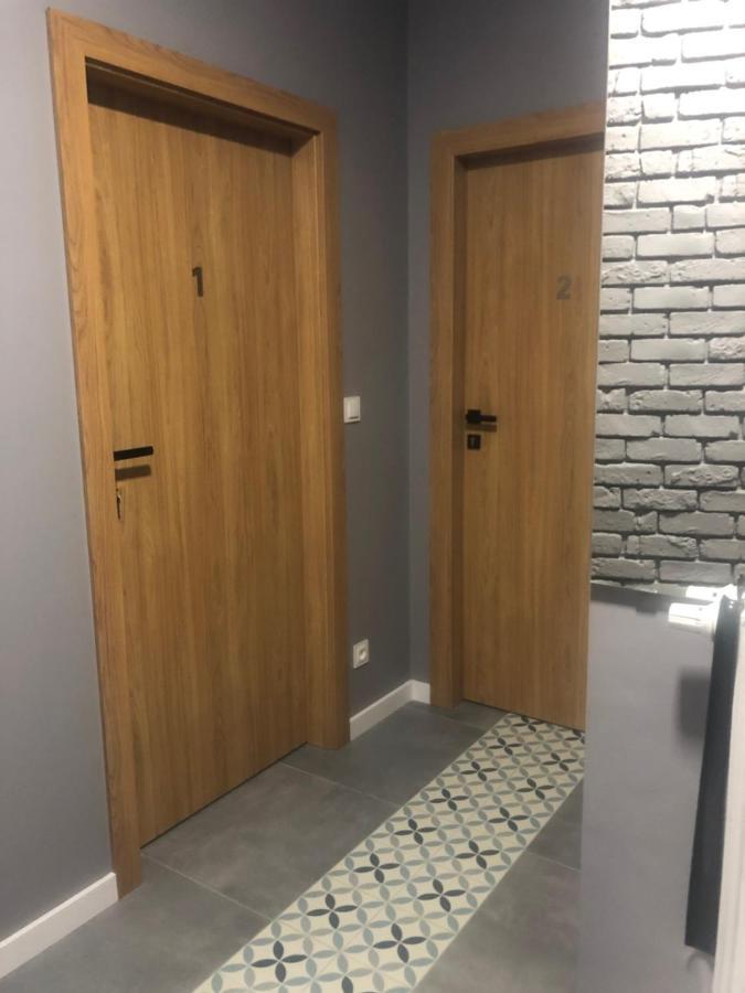 Apartament Z Ogrodkiem I Garazem Poznań Exterior foto