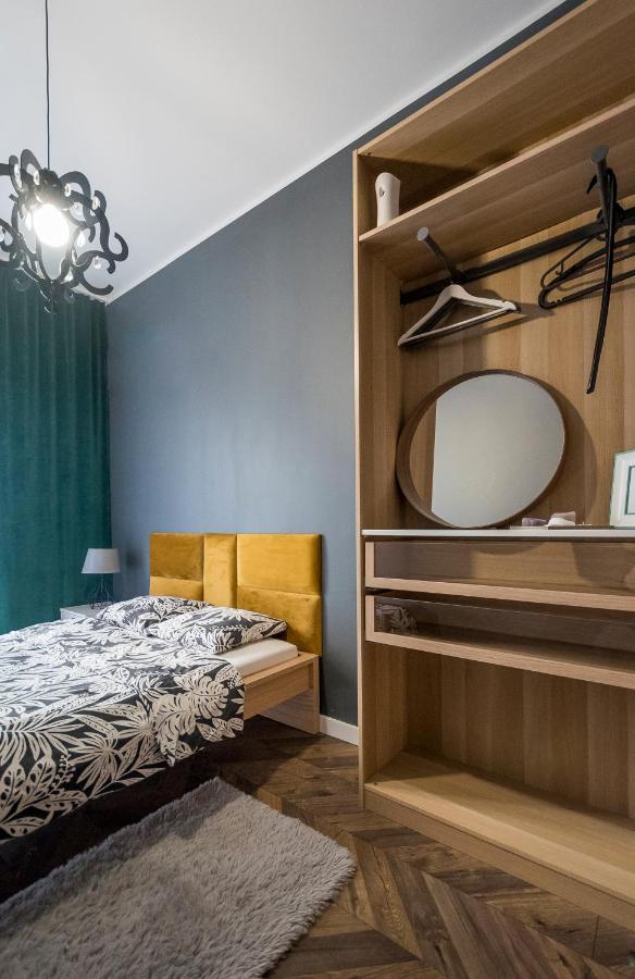 Apartament Z Ogrodkiem I Garazem Poznań Exterior foto