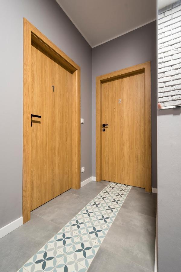 Apartament Z Ogrodkiem I Garazem Poznań Exterior foto