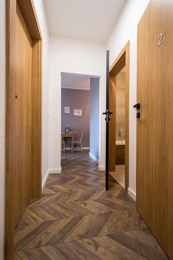 Apartament Z Ogrodkiem I Garazem Poznań Exterior foto