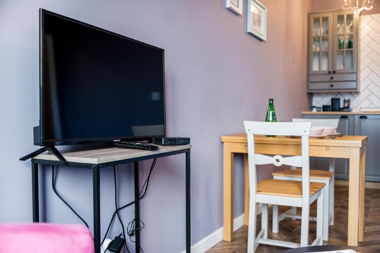Apartament Z Ogrodkiem I Garazem Poznań Exterior foto